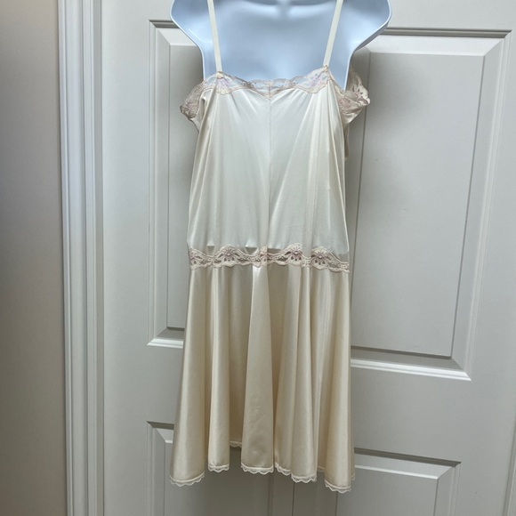 Vintage drop waist slip with pink lace, beige, size var - Picture 4 of 9